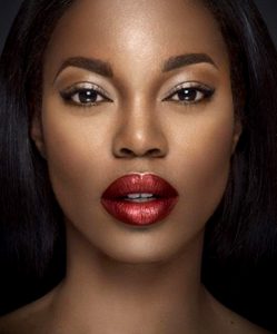 Lipstick-Looks-for-Dark-Skin-03